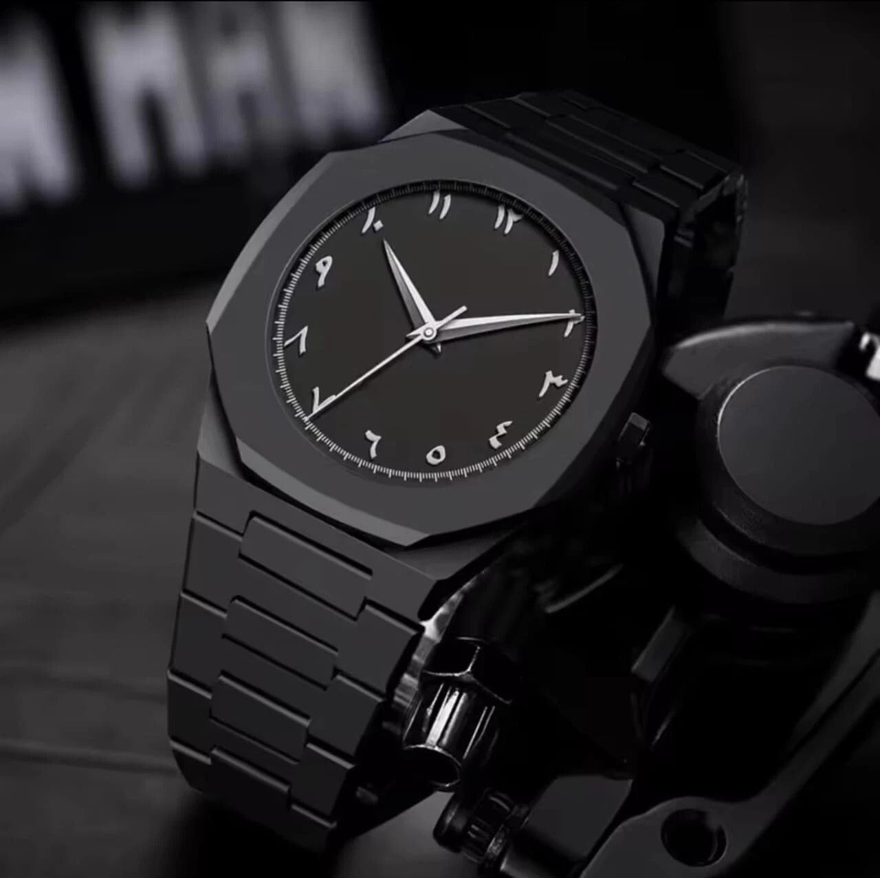 Black Arabic Dial Quartz Watch for Men – Timeless Elegance in Every Second